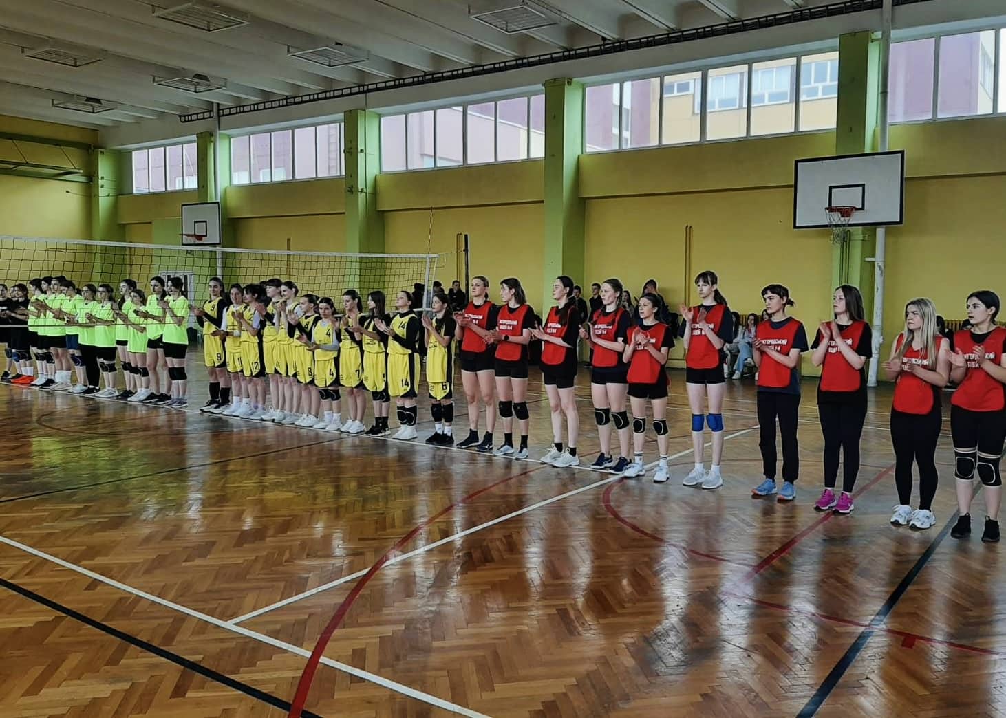 В Ужгороді відбулися змагання з волейболу серед дівчат у рамках Спартакіади школярів міста
