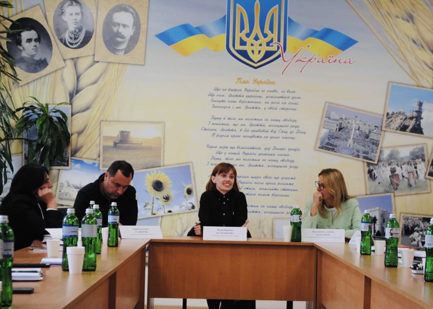 Зустріч заступниці міністра освіти з керівниками закладів освіти громади
