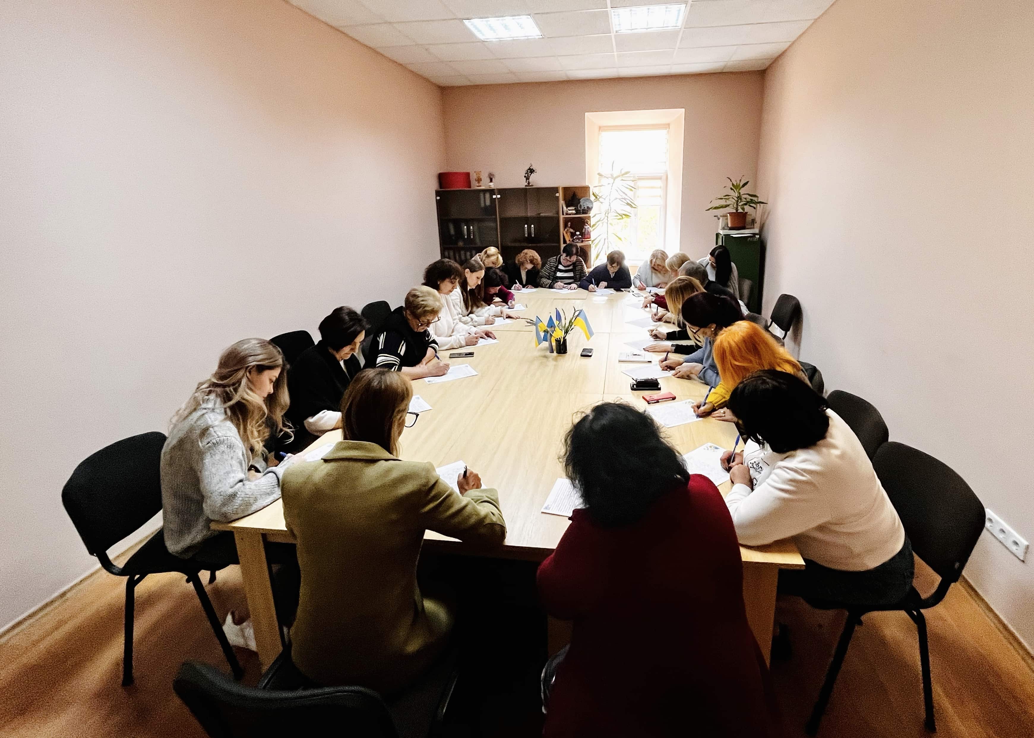 Радіодиктант національної єдності об’єднав освітян та учнів громади