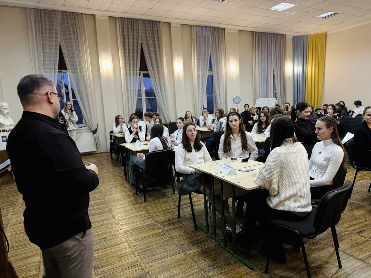 Фінальний етап мовознавчої гри «Я люблю українську»: сила слова, інтелект та єдність