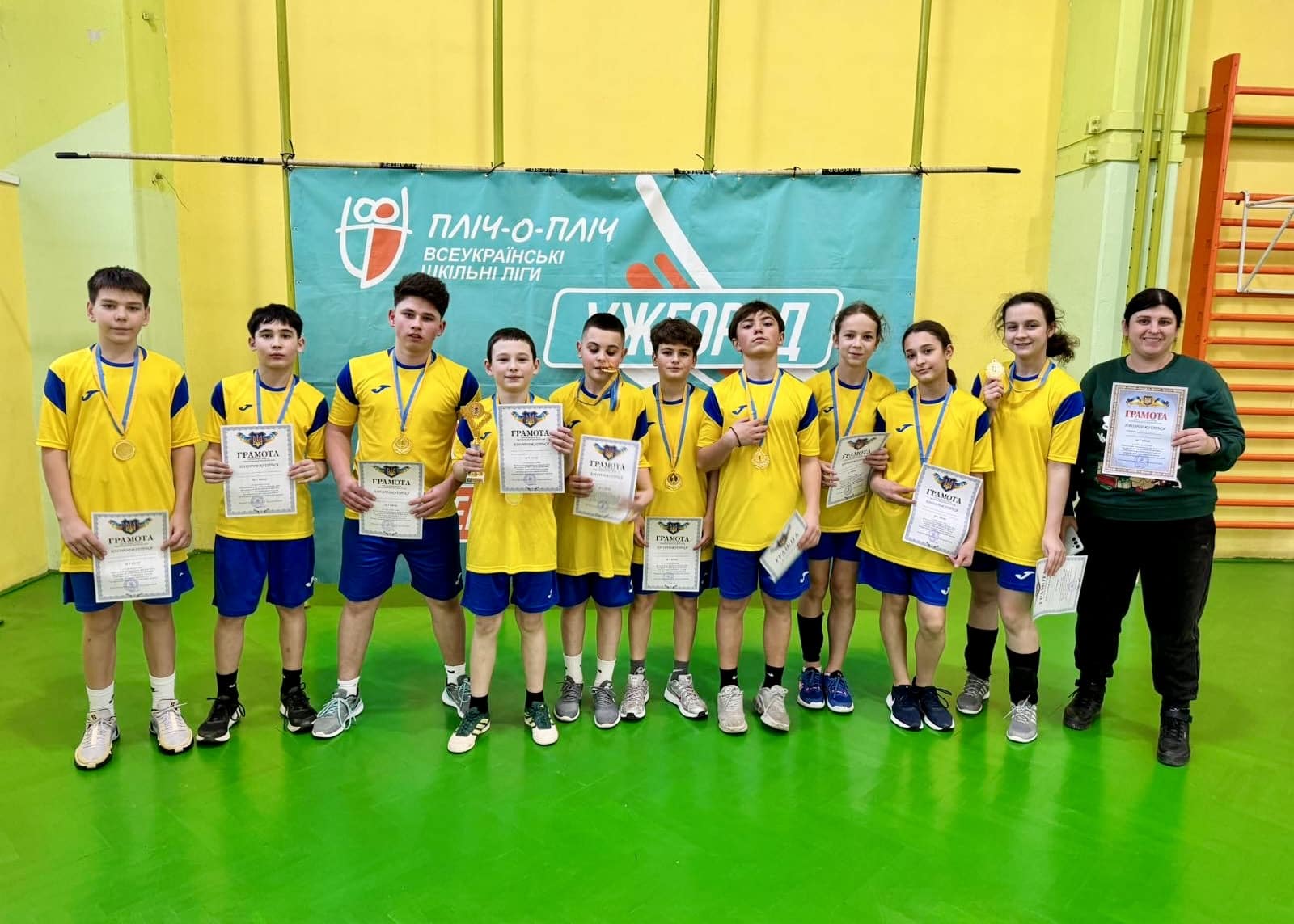 Відбулися спортивні змагання з регбі-5 серед команд 5-7 класів