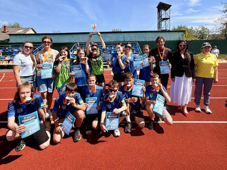 НВК «Гармонія» – чемпіони обласного етапу проєкту «Пліч-о-пліч всеукраїнські шкільні ліги» з кросового біатлону